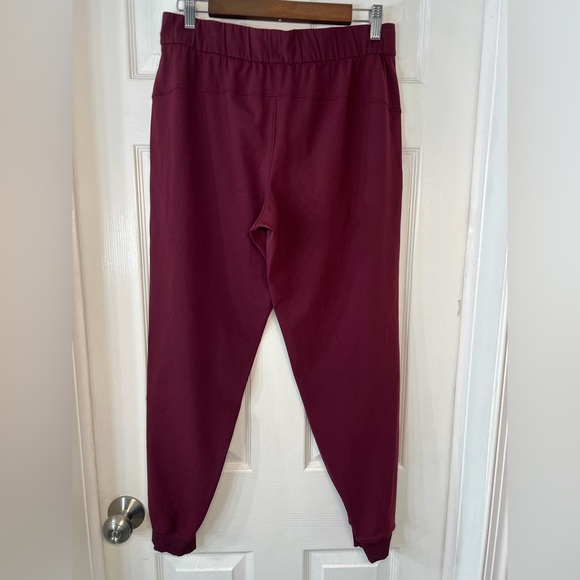 Lululemon‎ Jogger Warm Up Pants Burgundy Size 8 - Picture 2 of 9